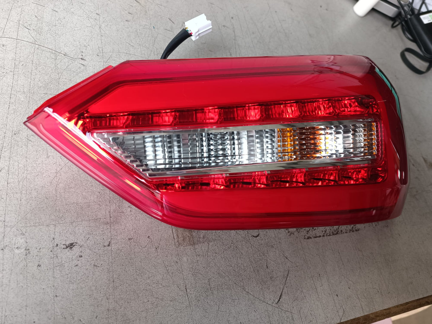 Rücklicht links für DFSK Fengon 580 / Glory 580