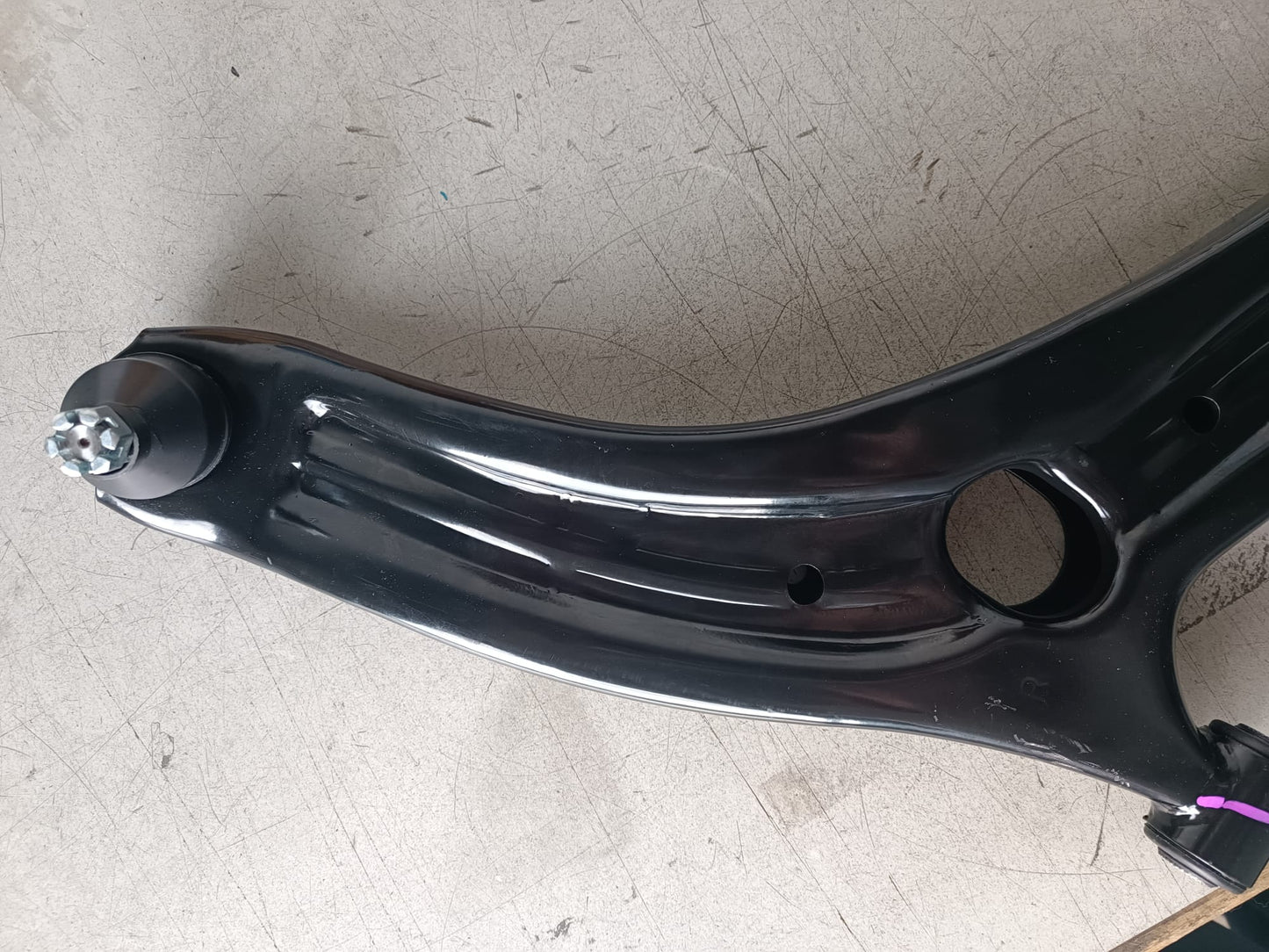 Querlenker vorne links – DFSK Fengon 5