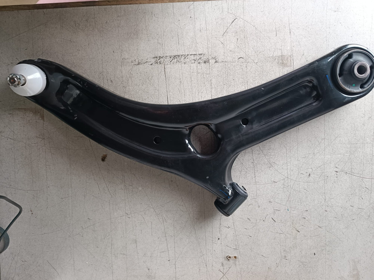 Querlenker vorne links – DFSK Fengon 5