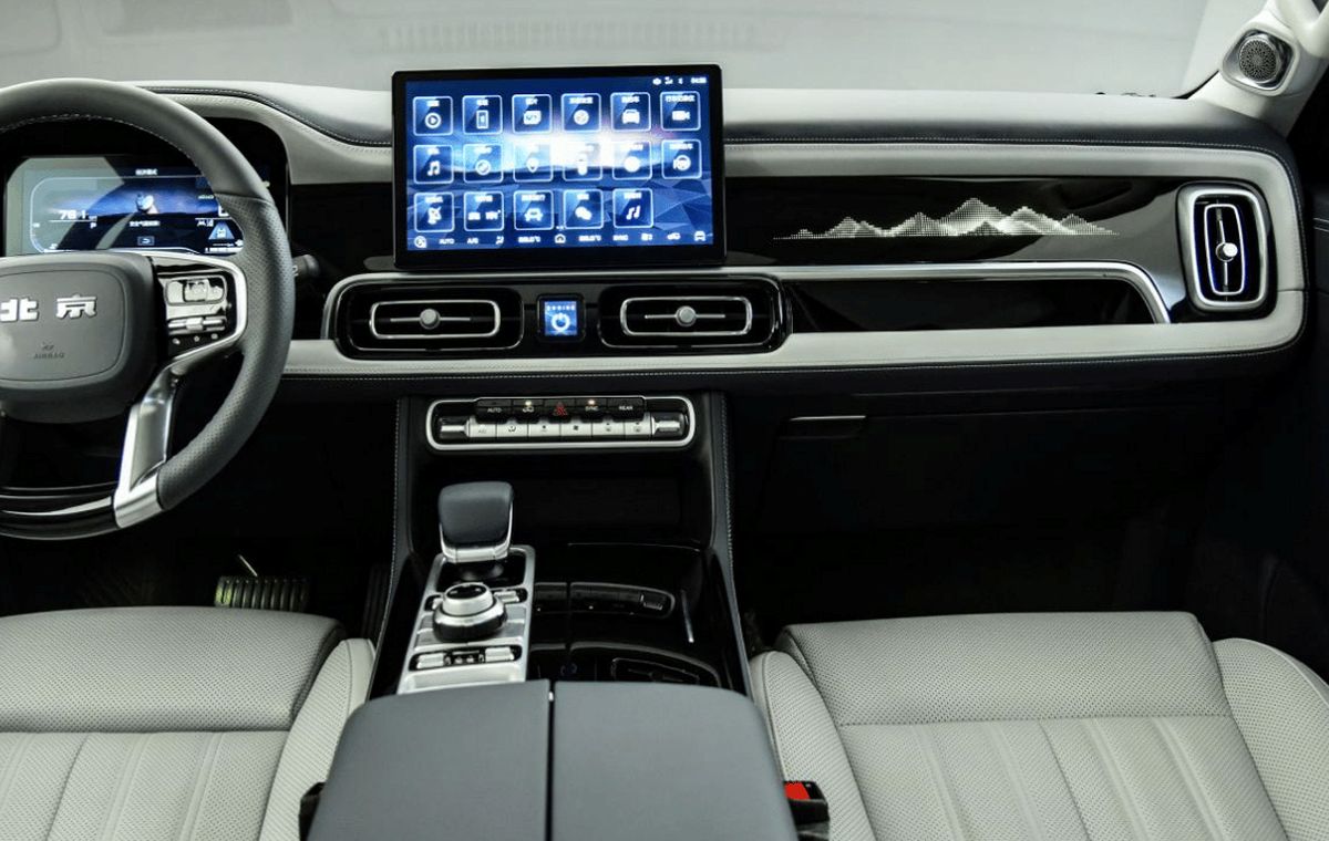 BJ60 Flagship