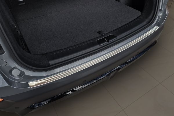 Ladekantenschutz mit Abkantung für BAIC X55 – Edelstahl in Premium-Qualität