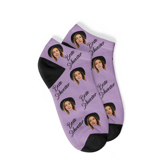 Personalisierte "BESTE SCHWESTER" Sneakersocken